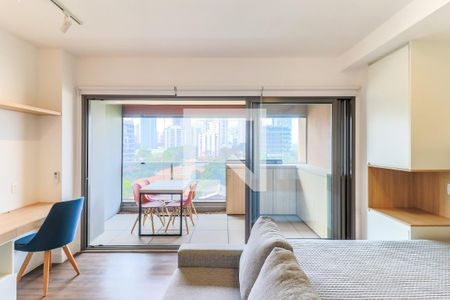 Sala/Quarto de kitnet/studio à venda com 1 quarto, 42m² em Brooklin Paulista, São Paulo