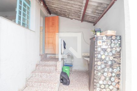 Casa à venda com 137m², 2 quartos e 2 vagas Casa à venda com 137m², 2 quartos e 2 vagasEdícula