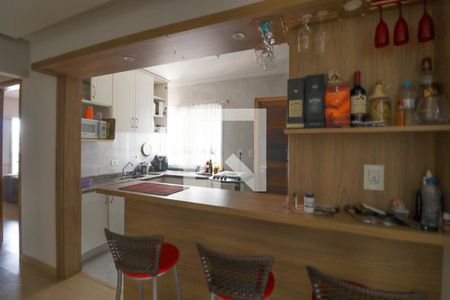 Casa à venda com 137m², 2 quartos e 2 vagas Casa à venda com 137m², 2 quartos e 2 vagasCozinha e Área de Serviço