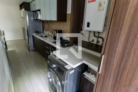 Apartamento à venda com 75m², 2 quartos e 1 vaga Apartamento à venda com 75m², 2 quartos e 1 vagaCozinha e Área de Serviço