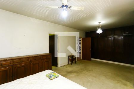 Casa à venda com 750m², 6 quartos e 8 vagas Casa à venda com 750m², 6 quartos e 8 vagasSuíte 1