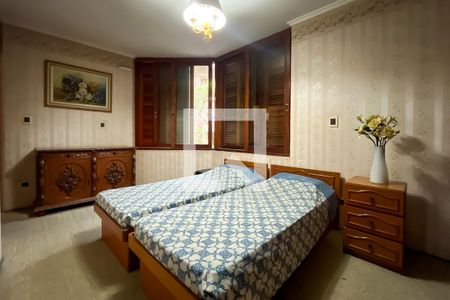 Casa à venda com 432m², 4 quartos e 6 vagas Casa à venda com 432m², 4 quartos e 6 vagasSuíte 4