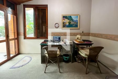 Casa à venda com 432m², 4 quartos e 6 vagas Casa à venda com 432m², 4 quartos e 6 vagasSuíte 3