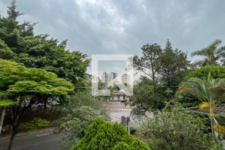 Casa à venda com 432m², 4 quartos e 6 vagas Casa à venda com 432m², 4 quartos e 6 vagasVista Varanda Suíte 3