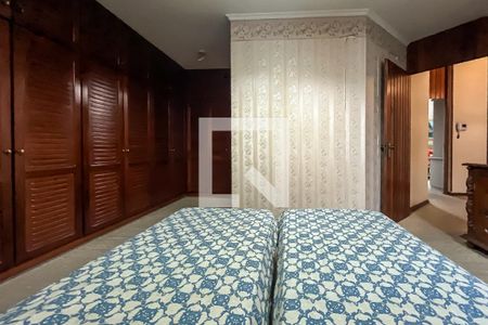 Casa à venda com 432m², 4 quartos e 6 vagas Casa à venda com 432m², 4 quartos e 6 vagasSuíte 4