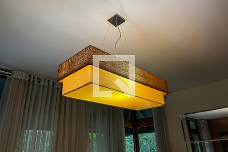 Casa à venda com 432m², 4 quartos e 6 vagas Casa à venda com 432m², 4 quartos e 6 vagasSala Jantar