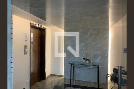 Apartamento à venda com 140m², 4 quartos e 2 vagasHall Social