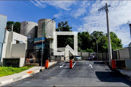 Apartamento à venda com 48m², 2 quartos e 1 vaga Apartamento à venda com 48m², 2 quartos e 1 vagaFachada e portaria