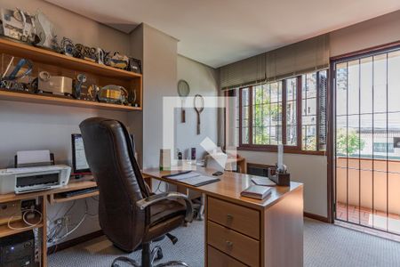 Casa de condomínio à venda com 220m², 4 quartos e 2 vagas Casa de condomínio à venda com 220m², 4 quartos e 2 vagasQuarto 3