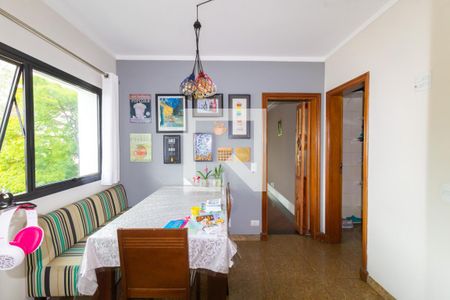 Apartamento à venda com 200m², 4 quartos e 4 vagas Apartamento à venda com 200m², 4 quartos e 4 vagasCozinha