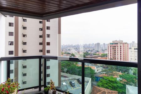 Apartamento à venda com 200m², 4 quartos e 4 vagas Apartamento à venda com 200m², 4 quartos e 4 vagasvaranda