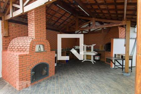Apartamento à venda com 200m², 4 quartos e 4 vagas Apartamento à venda com 200m², 4 quartos e 4 vagasÁrea comum - Churrasqueira