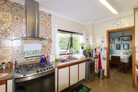 Apartamento à venda com 200m², 4 quartos e 4 vagas Apartamento à venda com 200m², 4 quartos e 4 vagasCozinha