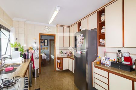 Apartamento à venda com 200m², 4 quartos e 4 vagas Apartamento à venda com 200m², 4 quartos e 4 vagasCozinha