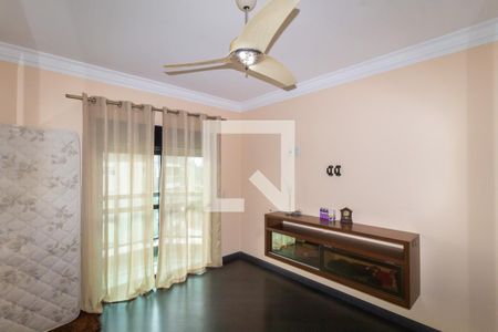 Apartamento à venda com 200m², 4 quartos e 4 vagas Apartamento à venda com 200m², 4 quartos e 4 vagasSuíte 1