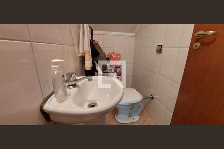 Casa à venda com 199m², 3 quartos e 4 vagas Casa à venda com 199m², 3 quartos e 4 vagasLavabo 2 Garagem