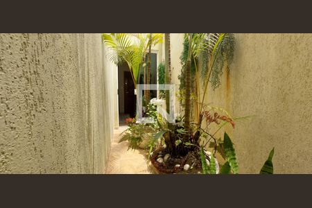 Casa à venda com 199m², 3 quartos e 4 vagas Casa à venda com 199m², 3 quartos e 4 vagasJardim de inverno