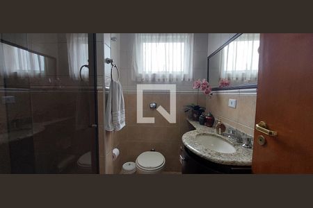 Casa à venda com 199m², 3 quartos e 4 vagas Casa à venda com 199m², 3 quartos e 4 vagasBanheiro 2