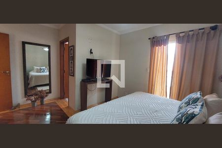 Casa à venda com 199m², 3 quartos e 4 vagas Casa à venda com 199m², 3 quartos e 4 vagasQuarto 1 suíte