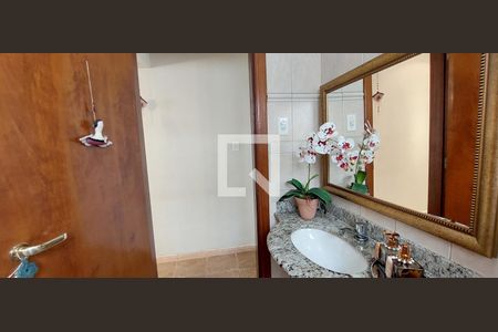 Casa à venda com 199m², 3 quartos e 4 vagas Casa à venda com 199m², 3 quartos e 4 vagasLavabo 1