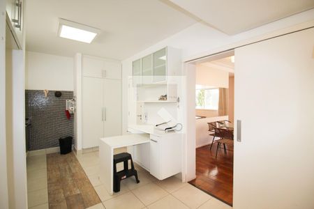 Apartamento à venda com 135m², 3 quartos e 1 vaga Apartamento à venda com 135m², 3 quartos e 1 vagaCozinha