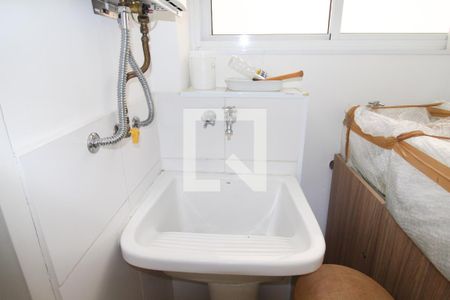Apartamento à venda com 135m², 3 quartos e 1 vaga Apartamento à venda com 135m², 3 quartos e 1 vagaÁrea de Serviço