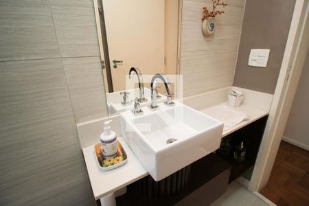 Apartamento à venda com 135m², 3 quartos e 1 vaga Apartamento à venda com 135m², 3 quartos e 1 vagaBanheiro