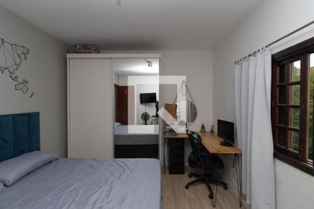 Casa à venda com 216m², 3 quartos e 2 vagas Casa à venda com 216m², 3 quartos e 2 vagasQuarto 2