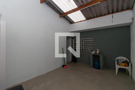 Casa à venda com 216m², 3 quartos e 2 vagas Casa à venda com 216m², 3 quartos e 2 vagasÁrea de Serviço 1