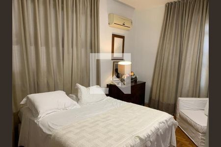 Apartamento à venda com 190m², 2 quartos e 2 vagas Apartamento à venda com 190m², 2 quartos e 2 vagasQuarto