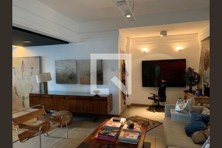 Apartamento à venda com 190m², 2 quartos e 2 vagas Apartamento à venda com 190m², 2 quartos e 2 vagasConjunto de Salas