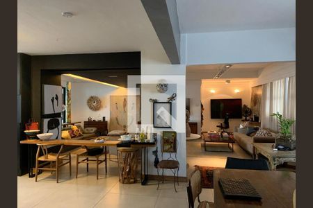 Apartamento à venda com 190m², 2 quartos e 2 vagas Apartamento à venda com 190m², 2 quartos e 2 vagasConjunto de Salas