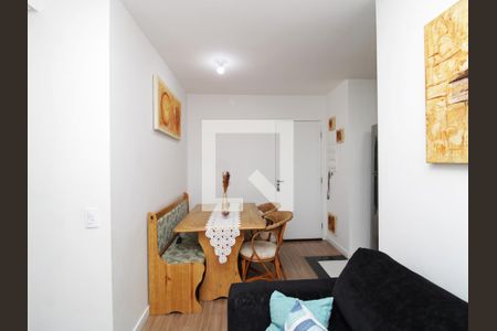 Sala de apartamento para alugar com 2 quartos, 47m² em Vila Gustavo, São Paulo
