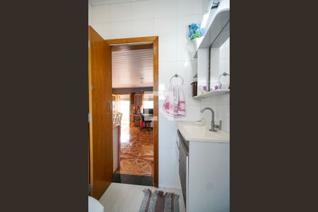 Casa à venda com 163m², 4 quartos e 2 vagas Casa à venda com 163m², 4 quartos e 2 vagasBanheiro Salão