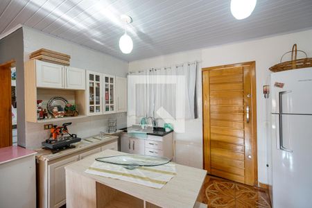 Casa à venda com 163m², 4 quartos e 2 vagas Casa à venda com 163m², 4 quartos e 2 vagasSalão