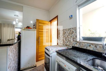 Casa à venda com 163m², 4 quartos e 2 vagas Casa à venda com 163m², 4 quartos e 2 vagasCozinha