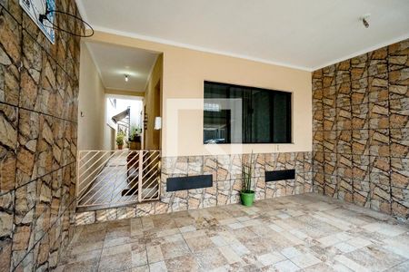 Casa à venda com 163m², 4 quartos e 2 vagas Casa à venda com 163m², 4 quartos e 2 vagasGaragem