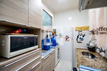 Casa à venda com 163m², 4 quartos e 2 vagas Casa à venda com 163m², 4 quartos e 2 vagasCozinha edícula