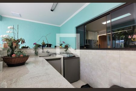 Casa à venda com 366m², 3 quartos e 4 vagasLavanderia