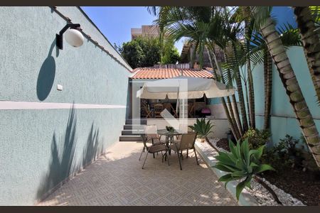 Casa à venda com 366m², 3 quartos e 4 vagasArea externa