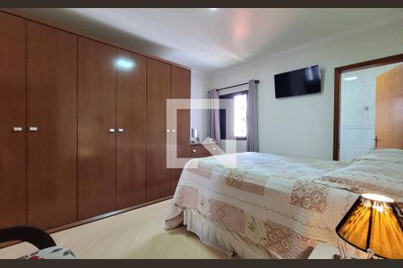 Casa à venda com 366m², 3 quartos e 4 vagasSuíte 2