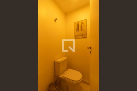 Apartamento à venda com 182m², 4 quartos e 3 vagas Apartamento à venda com 182m², 4 quartos e 3 vagasLavabo