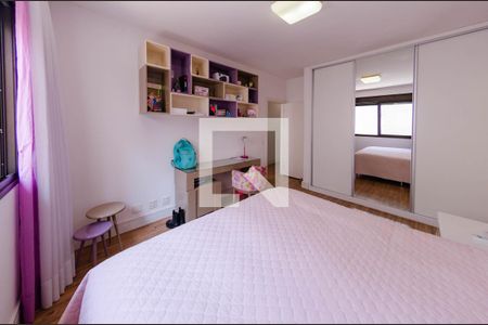 Casa à venda com 512m², 4 quartos e 4 vagasSuíte 3