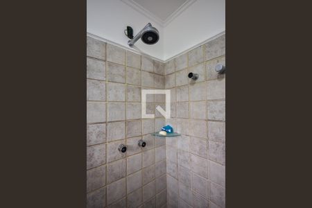 Casa à venda com 500m², 4 quartos e 3 vagas Casa à venda com 500m², 4 quartos e 3 vagasBanheiro Suíte 2