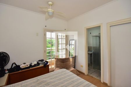 Casa à venda com 500m², 4 quartos e 3 vagas Casa à venda com 500m², 4 quartos e 3 vagasSuíte 2