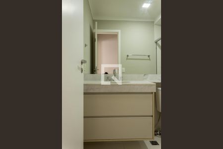 Apartamento à venda com 94m², 3 quartos e 2 vagas Apartamento à venda com 94m², 3 quartos e 2 vagasBanheiro