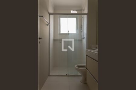 Apartamento à venda com 94m², 3 quartos e 2 vagas Apartamento à venda com 94m², 3 quartos e 2 vagasBanheiro da Suíte 1