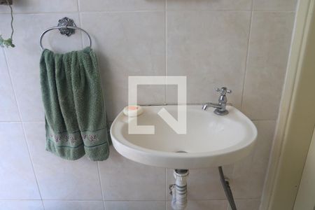 Casa à venda com 70m², 2 quartos e 1 vagaBanheiro de serviço