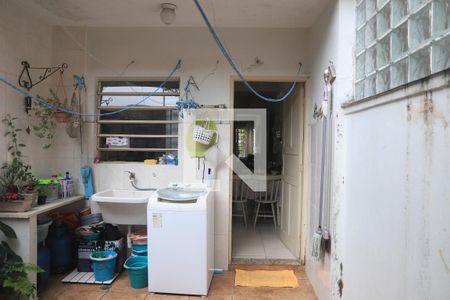 Casa à venda com 70m², 2 quartos e 1 vagaQuintal