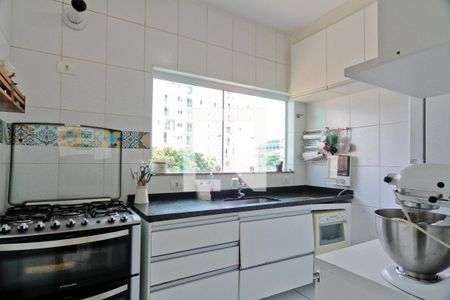 Casa de condomínio para alugar com 145m², 3 quartos e 2 vagas Casa de condomínio para alugar com 145m², 3 quartos e 2 vagasCozinha